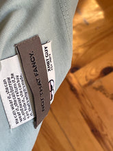 Load image into Gallery viewer, Blank T-shirt - Mint
